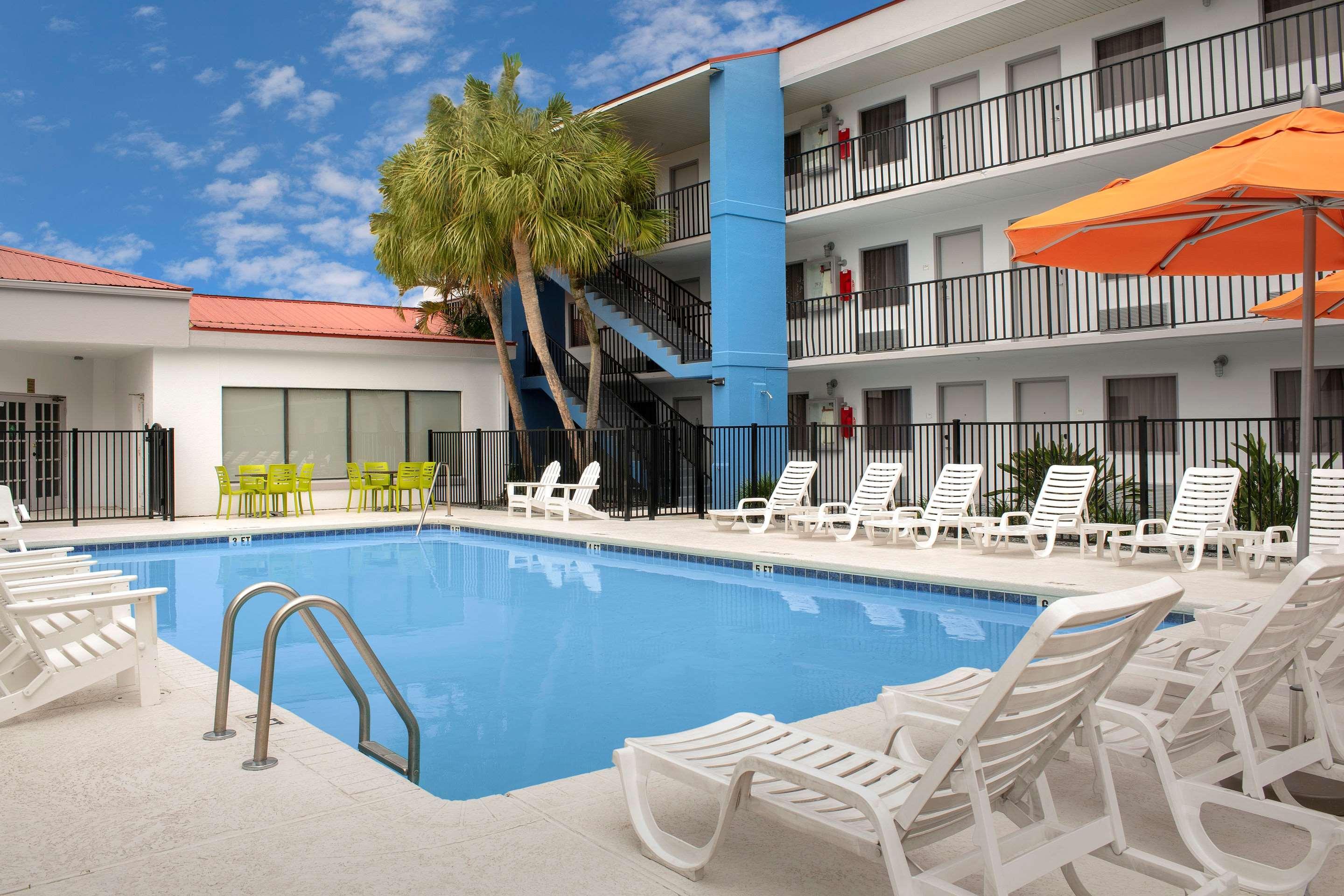 Quality Inn Atlantic Beach-Mayo Clinic Jax Area Eksteriør billede