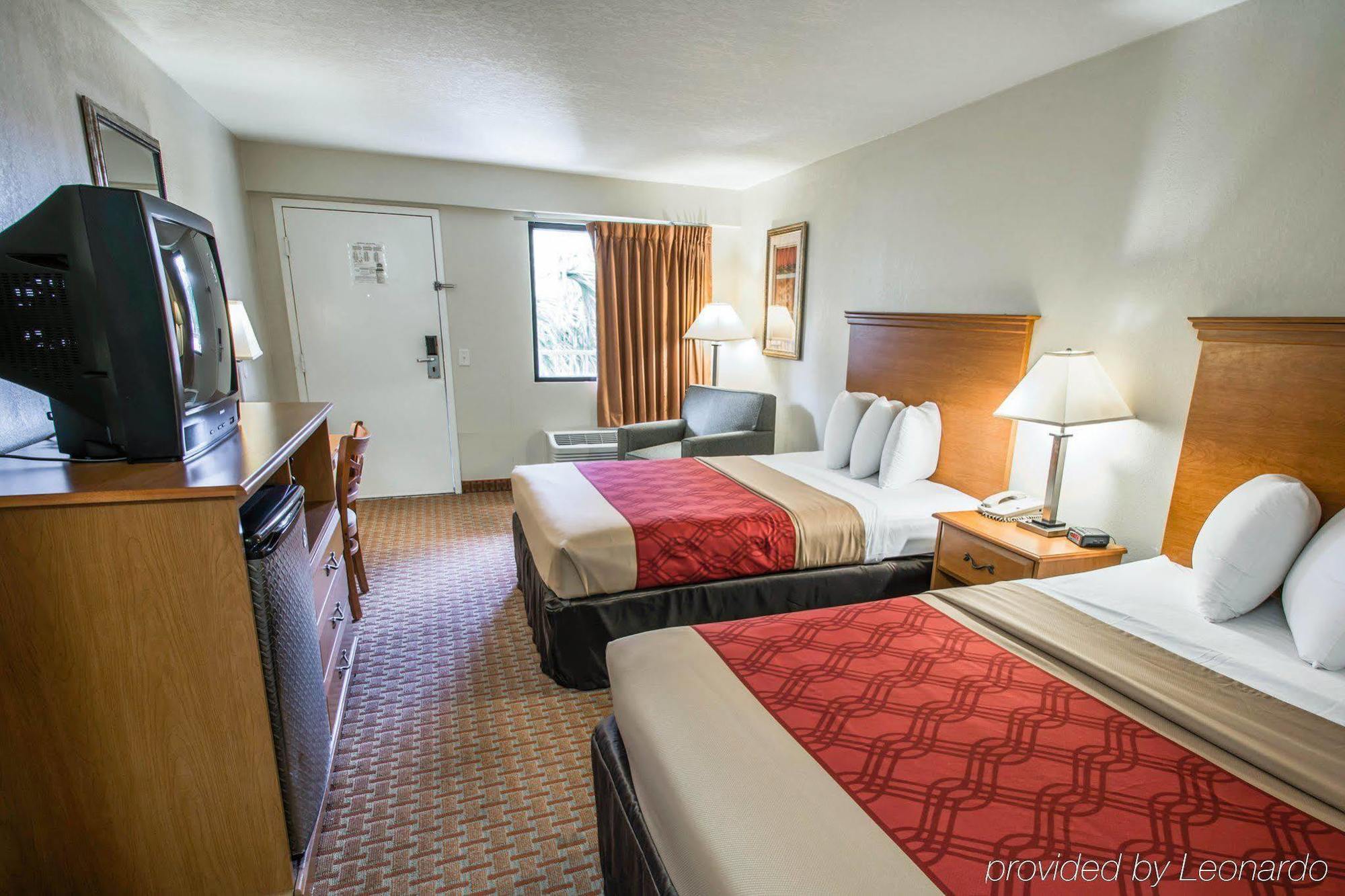 Quality Inn Atlantic Beach-Mayo Clinic Jax Area Eksteriør billede
