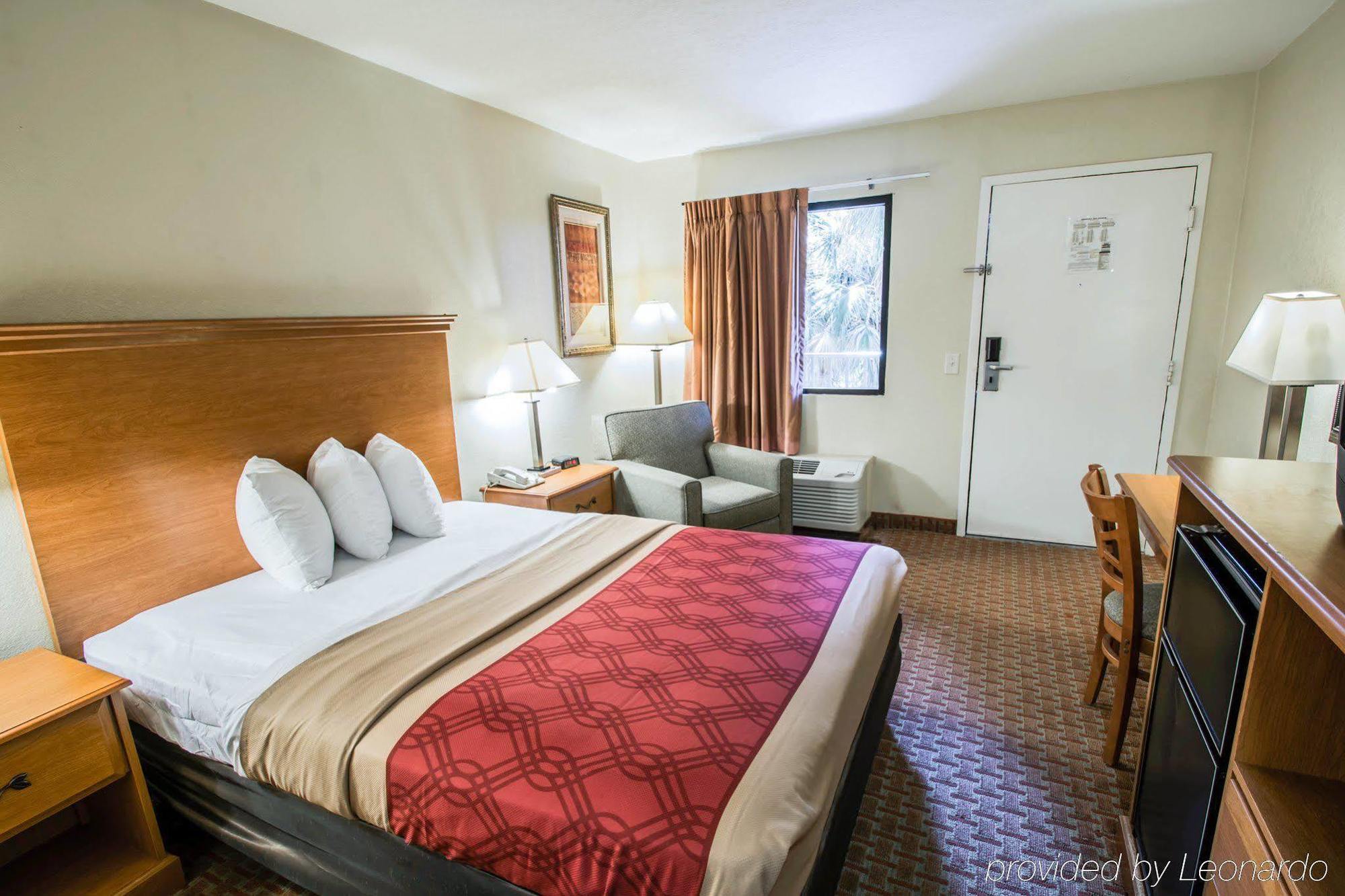 Quality Inn Atlantic Beach-Mayo Clinic Jax Area Eksteriør billede