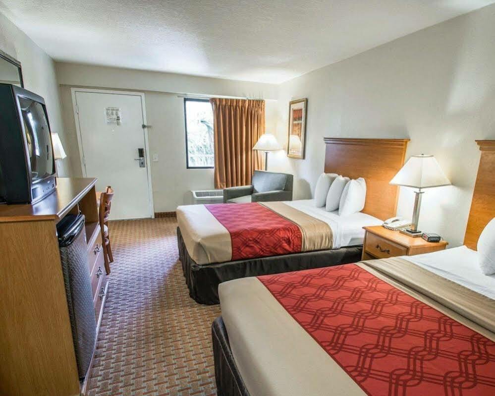 Quality Inn Atlantic Beach-Mayo Clinic Jax Area Eksteriør billede